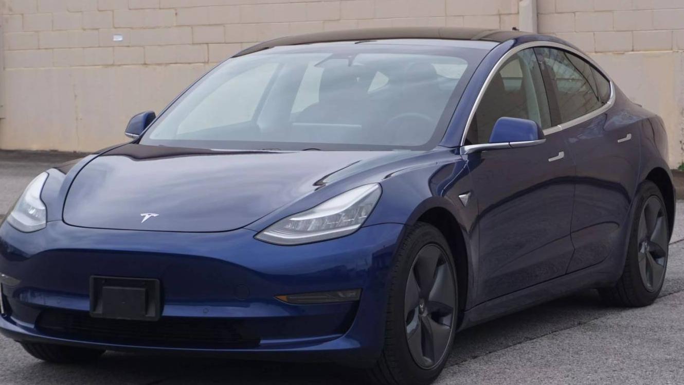 TESLA MODEL 3 2019 5YJ3E1EB1KF452607 image